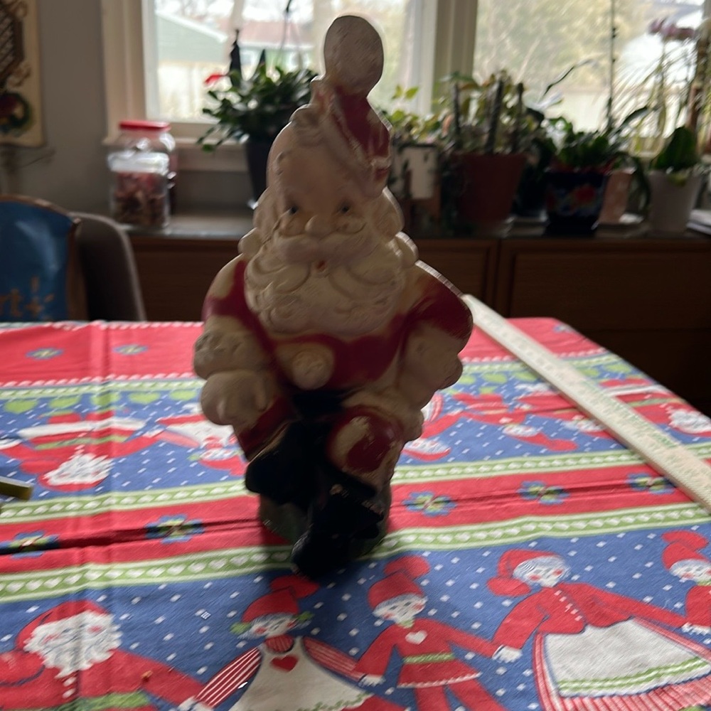 1950-1960 Chalk Ware Santa. Look at pictures for condition.